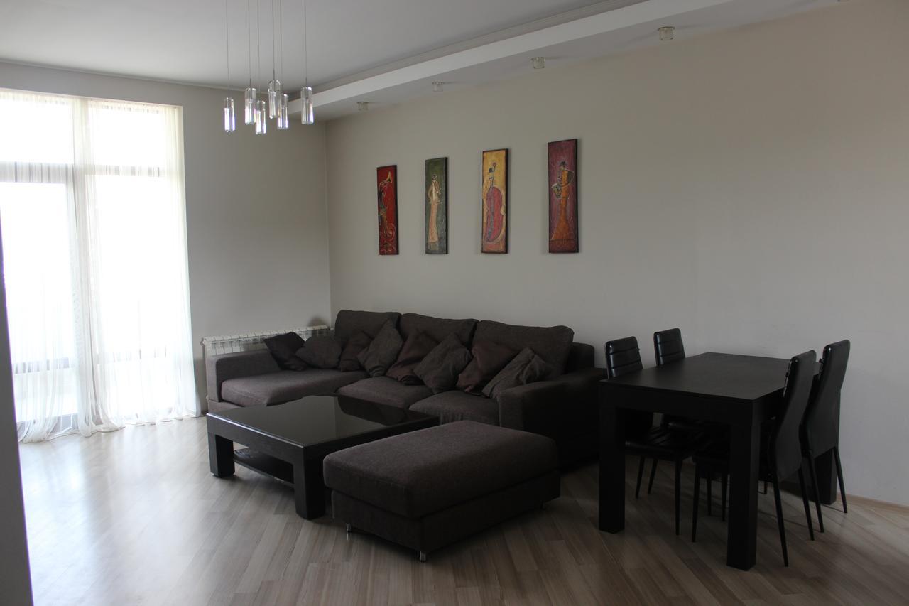 Mtatsminda Apartment Tbilisi Eksteriør bilde