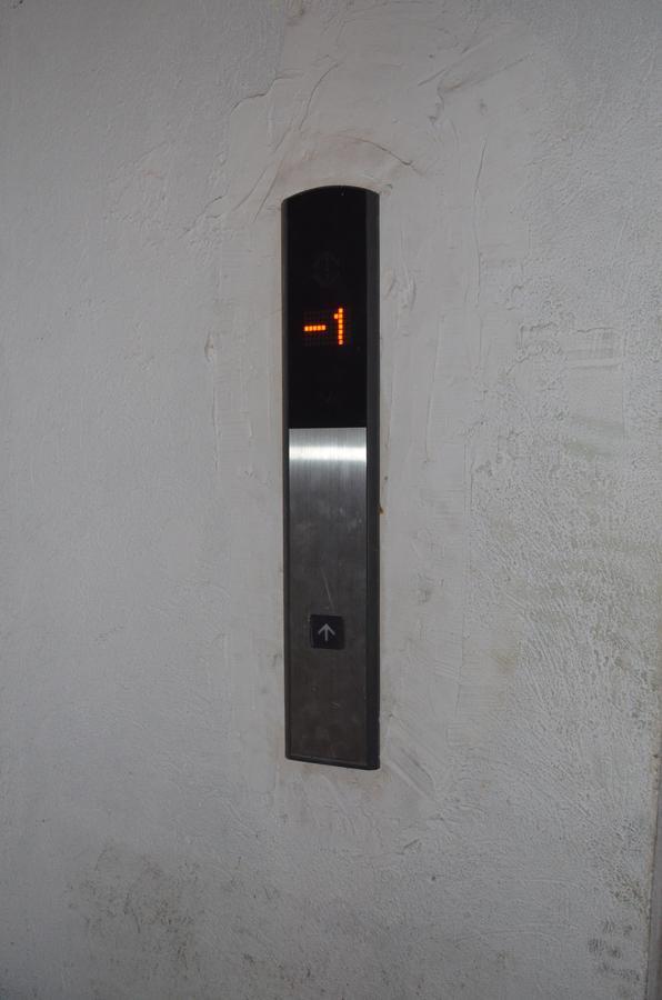 Mtatsminda Apartment Tbilisi Eksteriør bilde